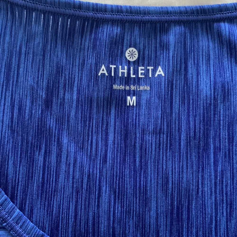 Athleta 2 pieces. A perfect set! - Picture 5 of 9
